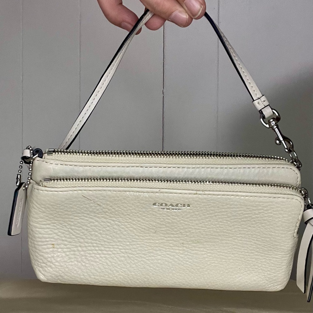 Coach White Leather Wristlet